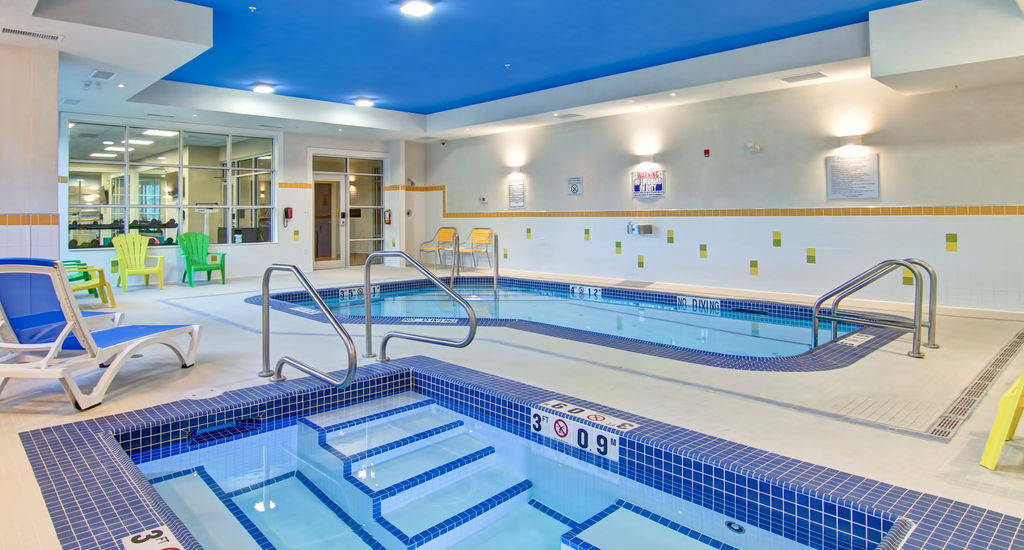 Fairfield Inn & Suites By Marriott Камлупс Екстериор снимка